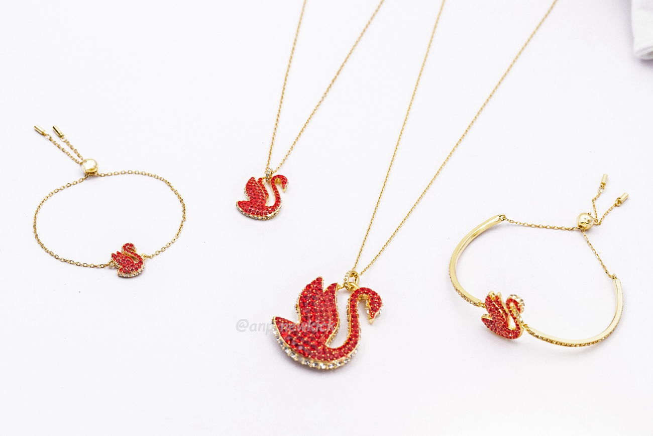 Swarovski New Year Swan Collection (8) - www.newkick.vip